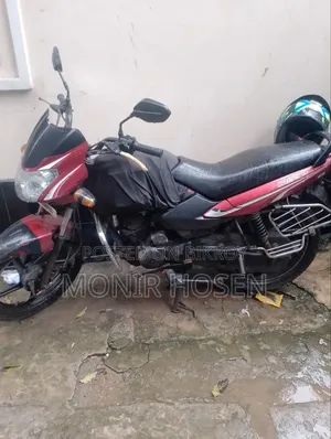 TVS Metro ২০১৪ লাল