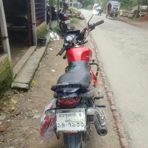 Suzuki Hayate 2017 Red