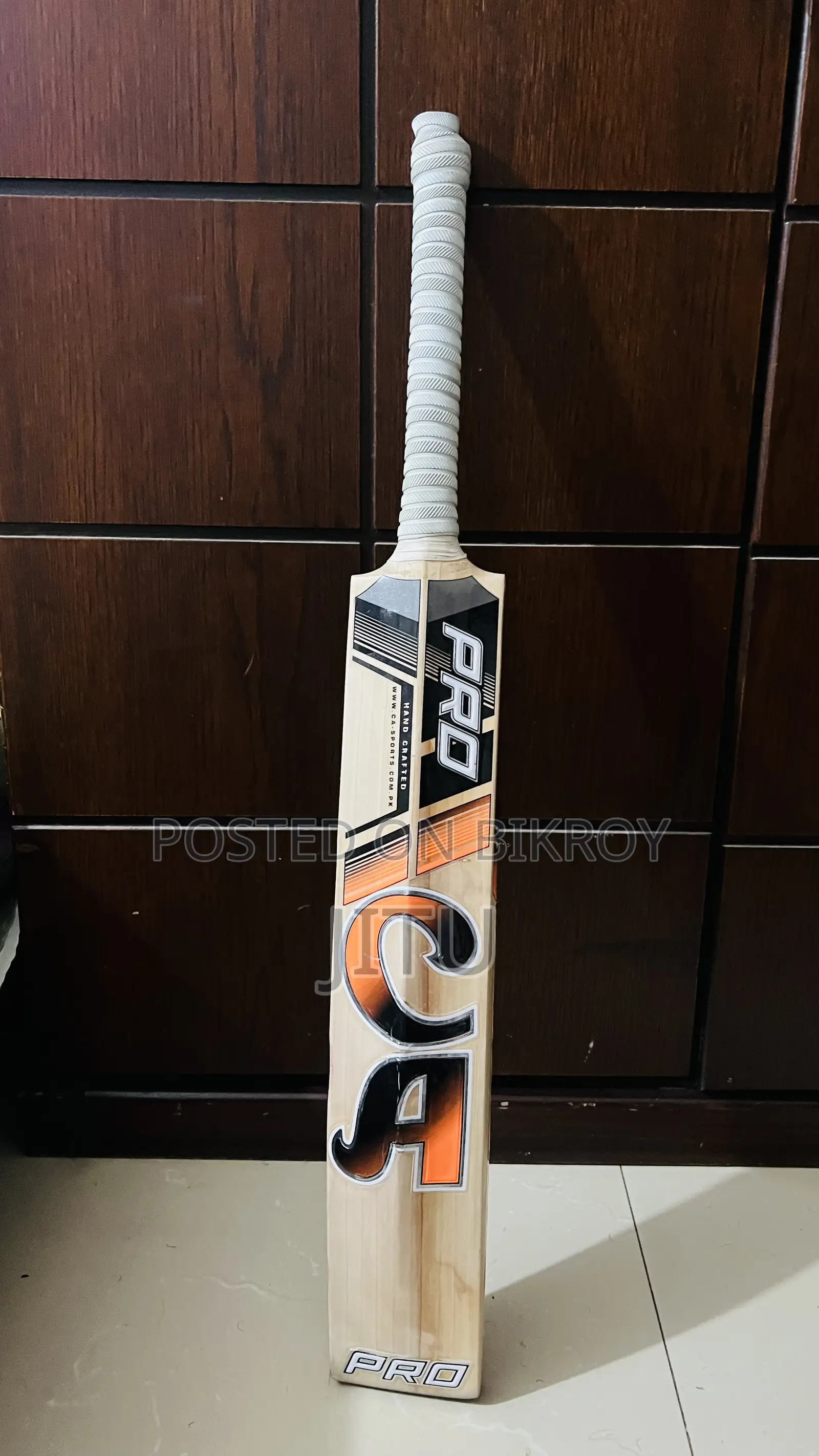 Cricket Equipment for Sale – Ready to Play!