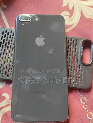 Apple iPhone 8 Plus 64 GB Black