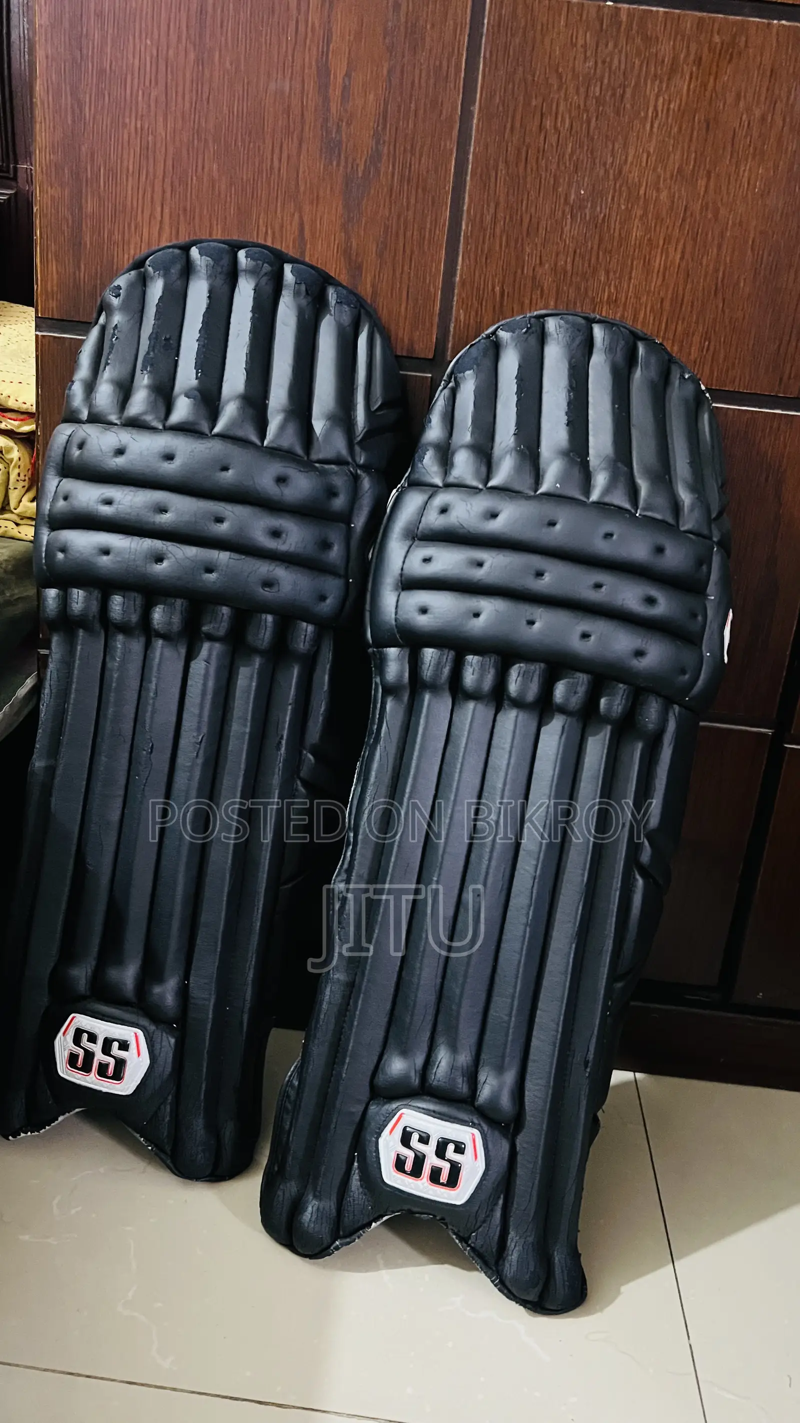 Cricket Equipment for Sale – Ready to Play!