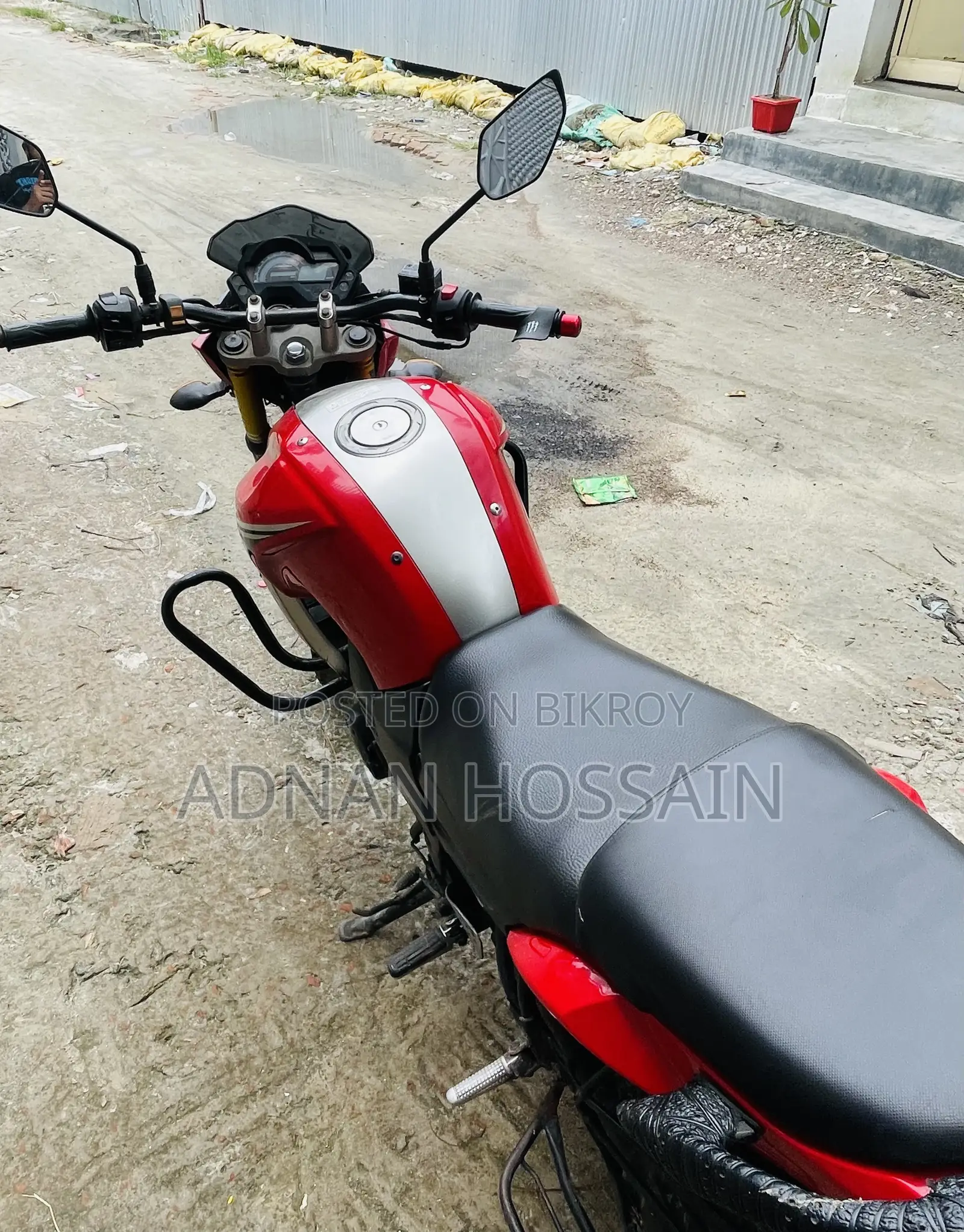 Yamaha FZ 2012 Red