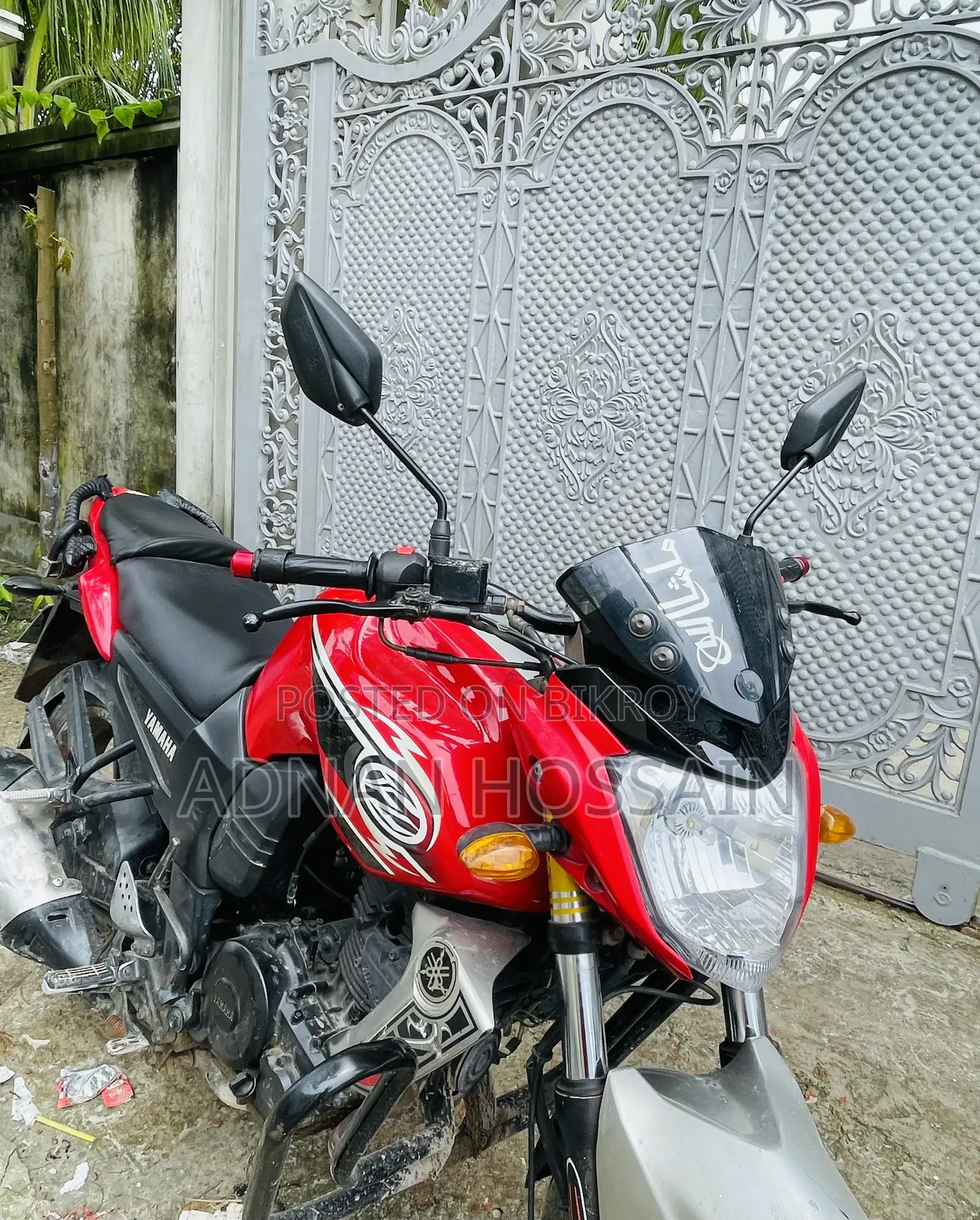 Yamaha FZ 2012 Red