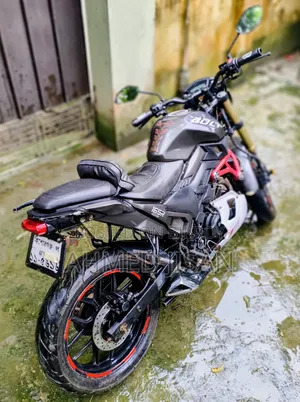 রানার বোল্ট ১৬৫আর ২০২১ কালো