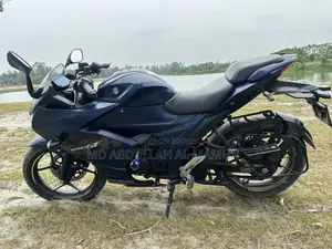 সুজুকি জিক্সার এসএফ ২০২৪ ব্লু