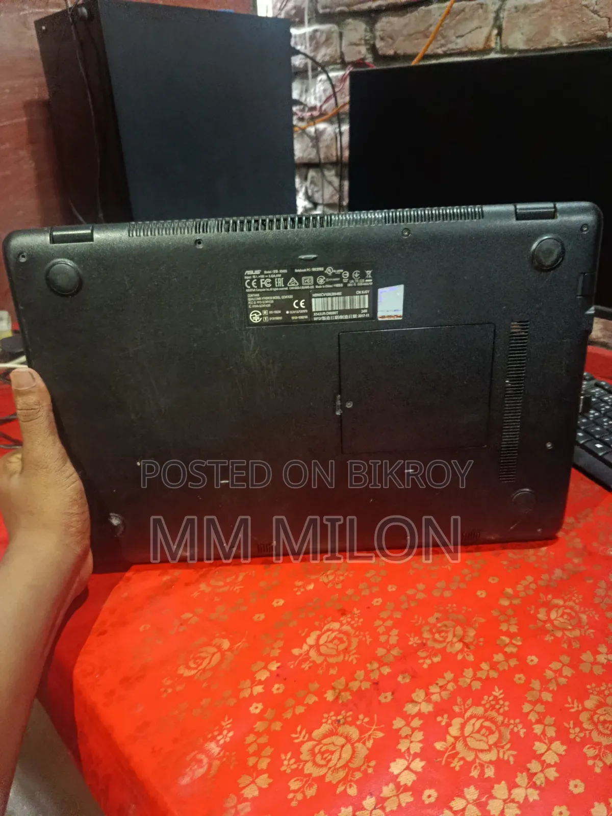ল্যাপটপ আসুস ভিভুবুক ১৫ ৮জিবি ইন্টেল কোর আই৩ এসএসডি ১২৮জিবি