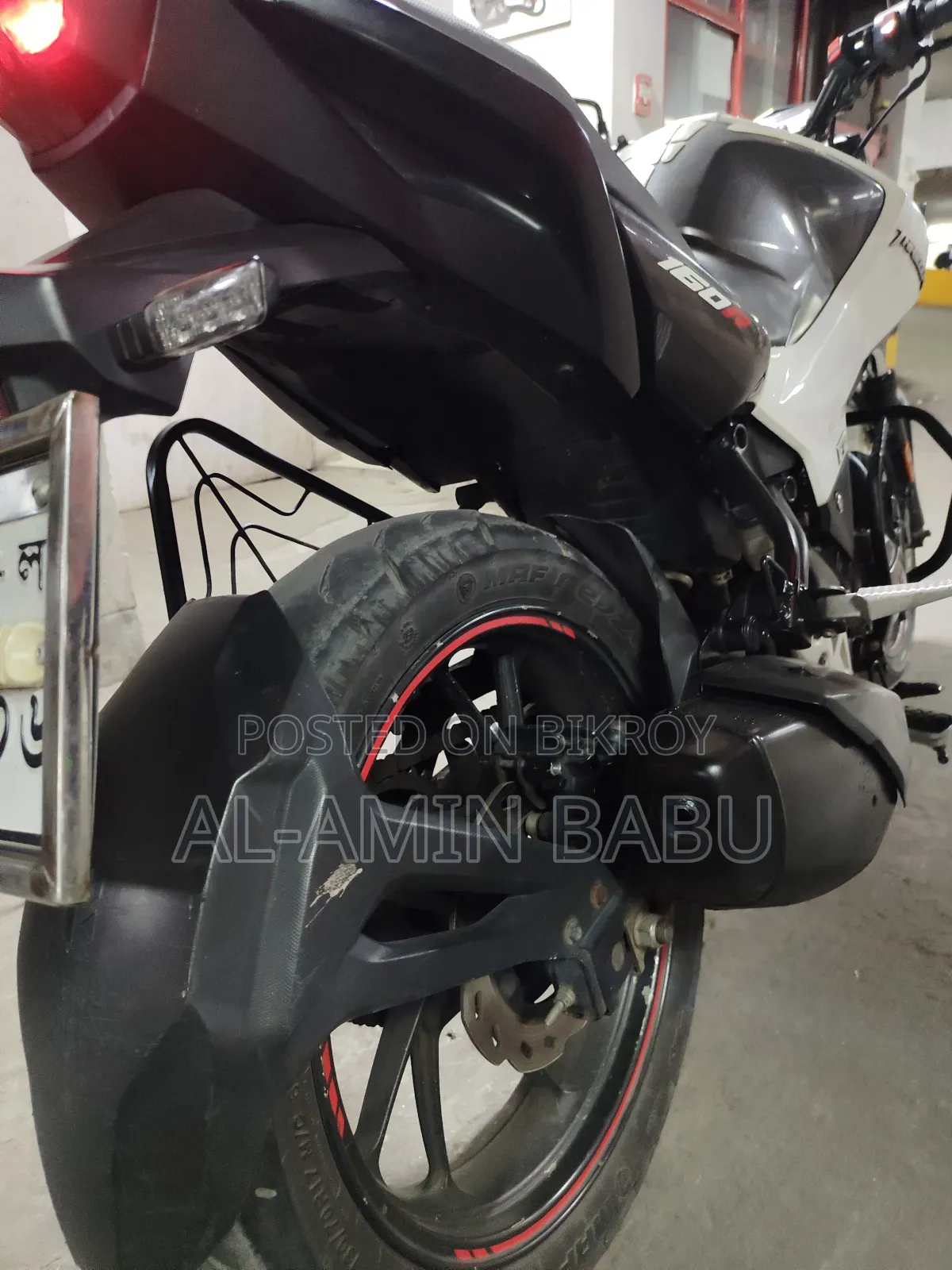 Hero Thriller 160R 2021 White