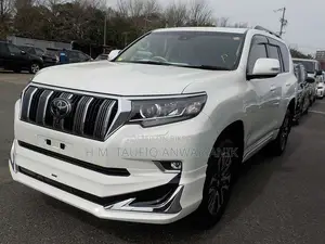 নতুন Toyota Land Cruiser Prado 2.7 2021 Pearl