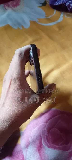 Vivo Y18 128 GB Black