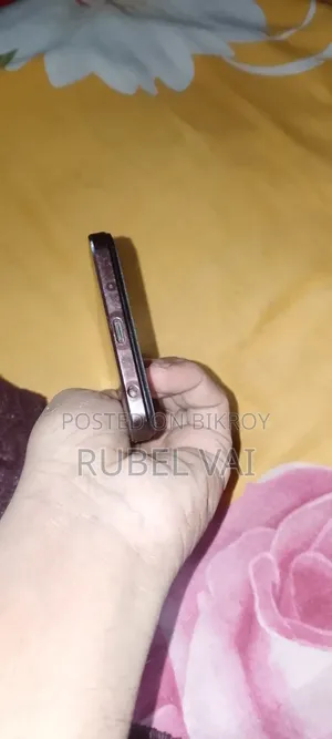 Vivo Y18 128 GB Black