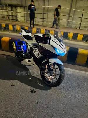 Suzuki GSX-R150 2022 Yellow
