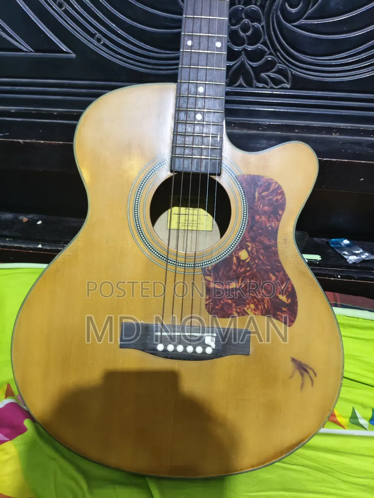 Acoustic Guitar Yamaha Acr3