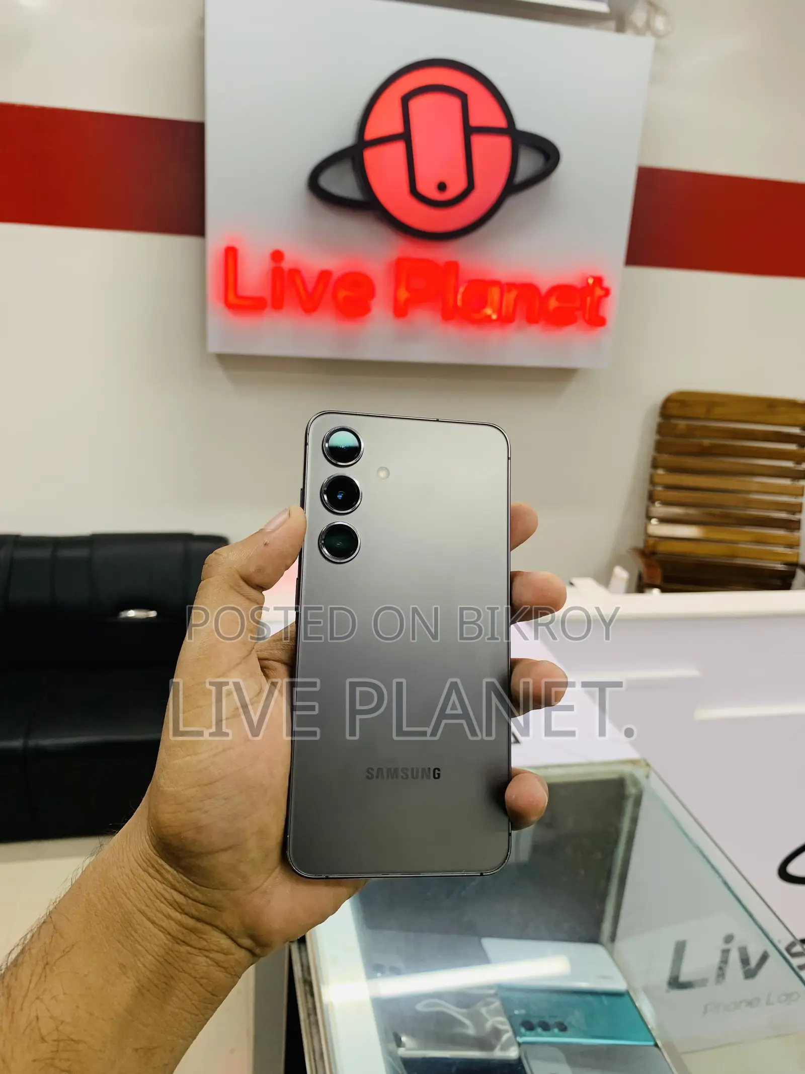 স্যামসাং গ্যালাক্সি এস২৪ ২৫৬ জিবি কালো