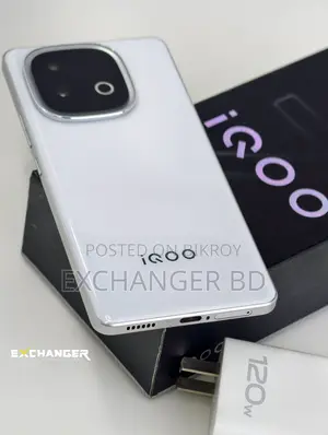 iQOO 256 GB White