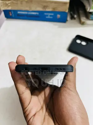 Oppo A18 128 GB Black