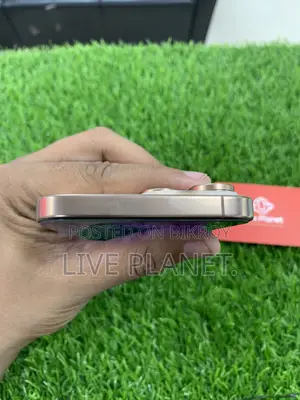 অ্যাপল আইফোন ১৬ প্রো ম্যাক্স ২৫৬ জিবি গোল্ড
