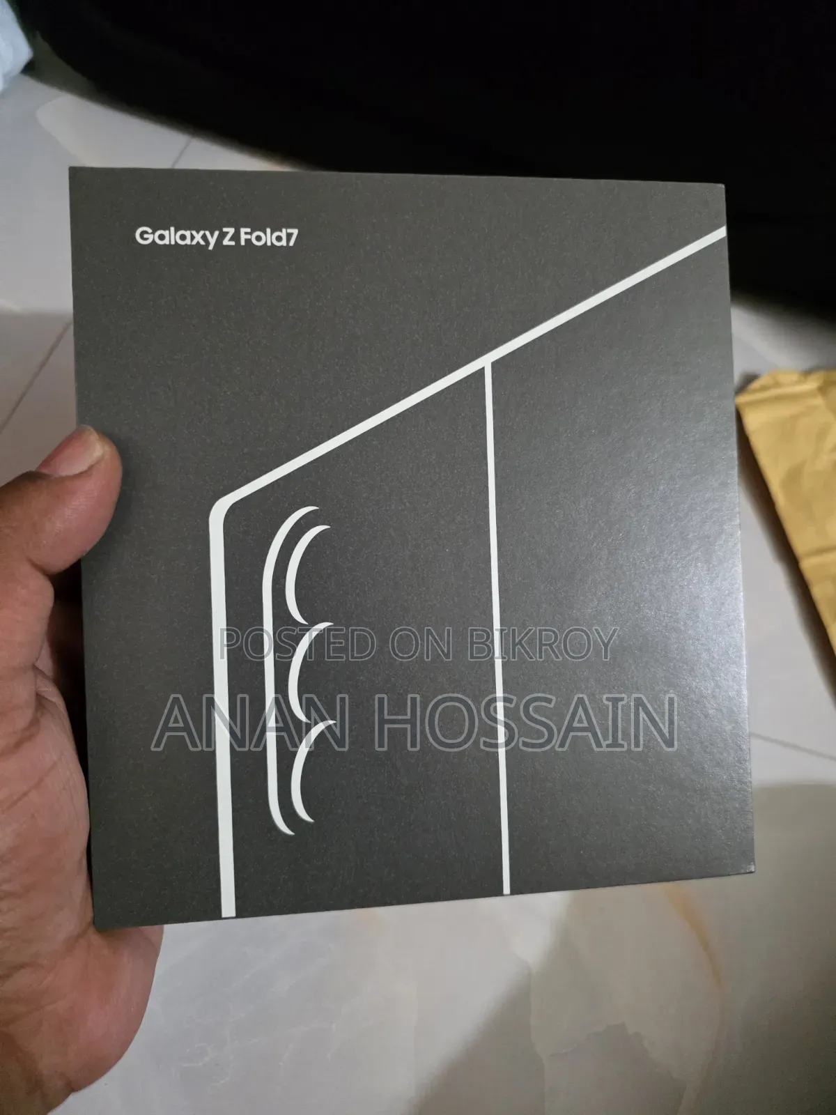 New Samsung Galaxy Fold 512 GB Black