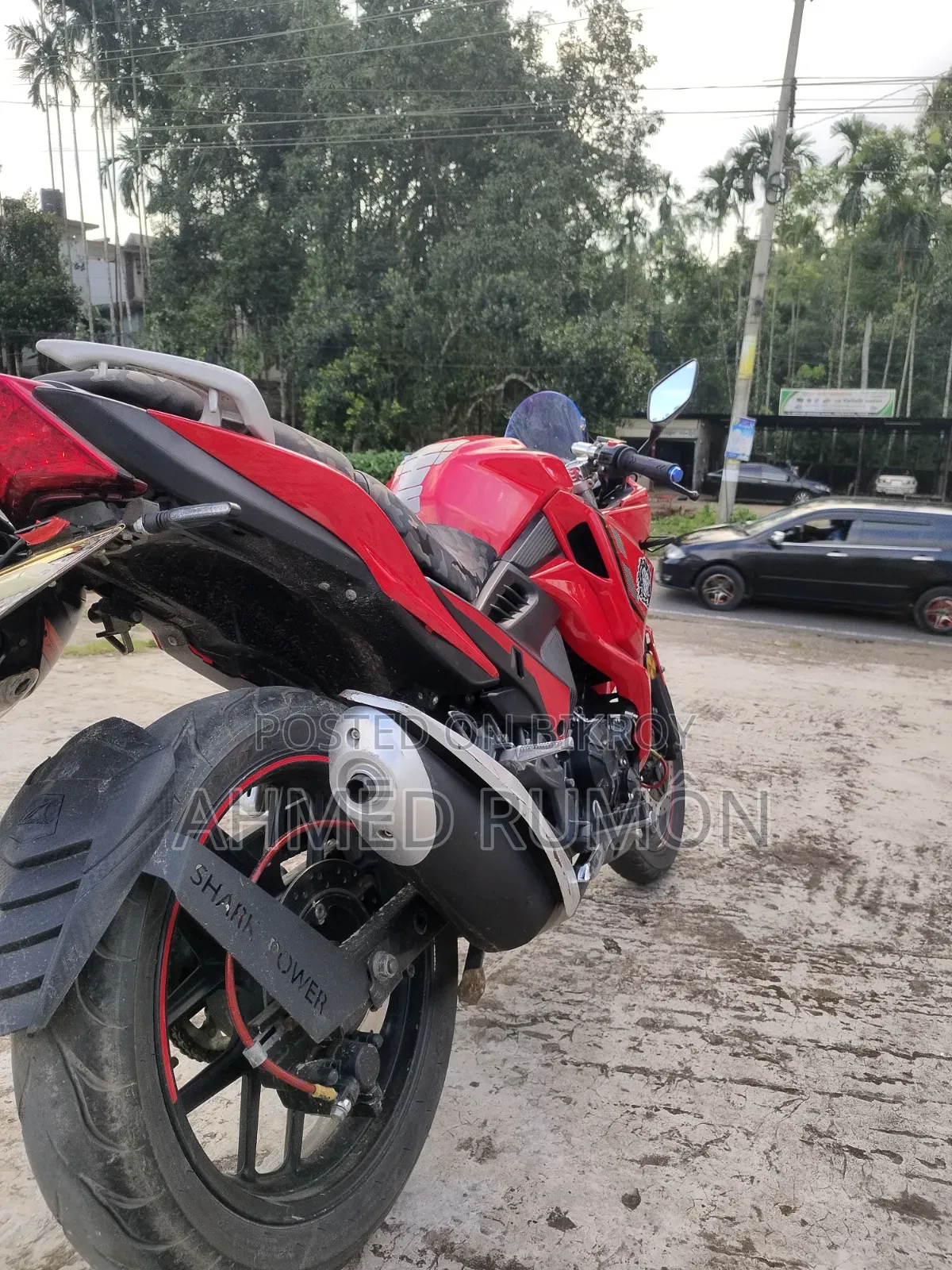 Lifan 2021 Red
