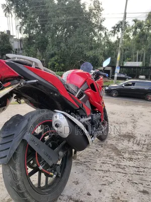Lifan 2021 Red