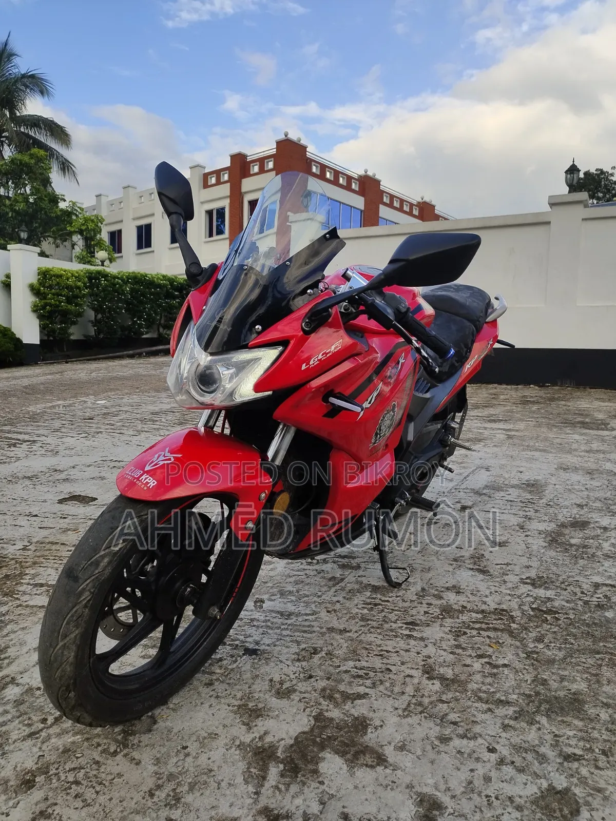 Lifan 2021 Red