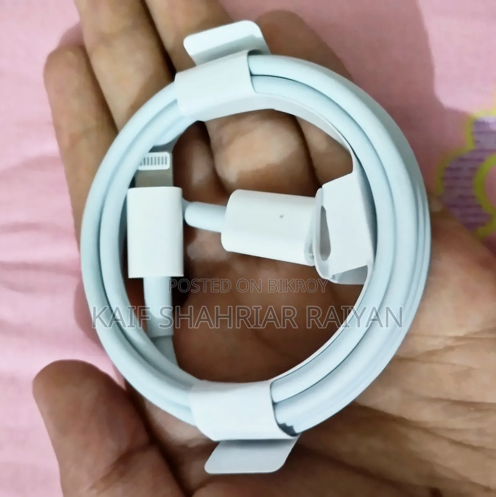 iPhone and iPad Charger