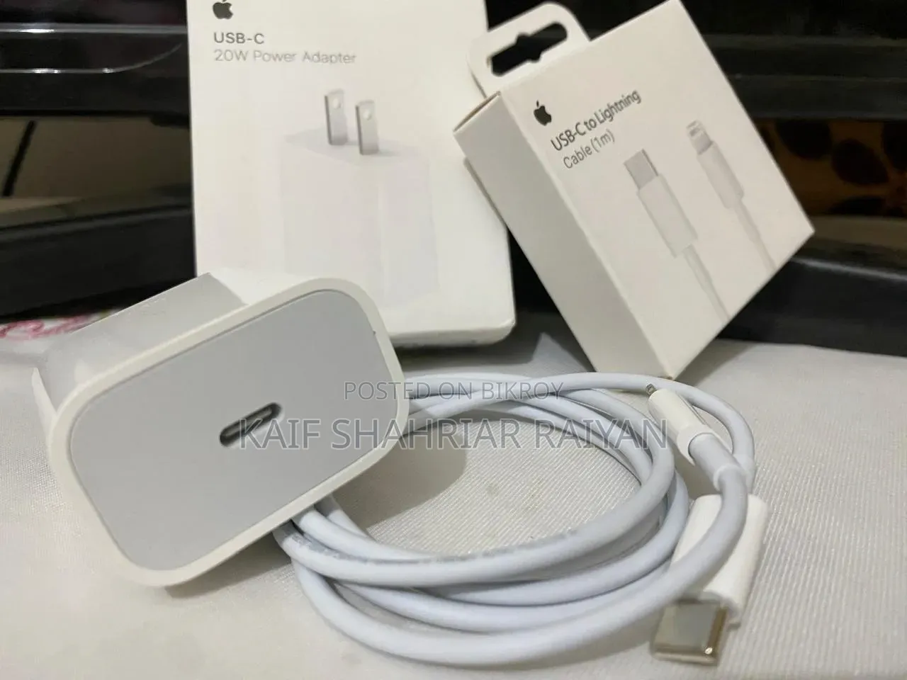 iPhone and iPad Charger