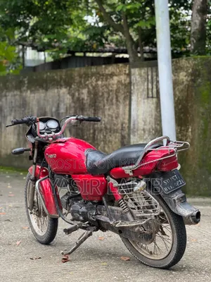 হিরো স্প্লেন্ডার প্লাস ২০০৪ রেড