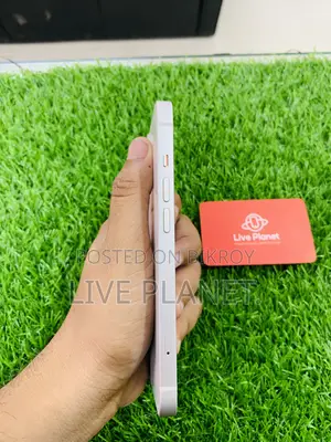 Apple iPhone 13 128 GB White