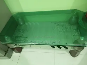 আপনার ড্রয়িং রুমের জন্য সেন্ট্রাল টেবিল