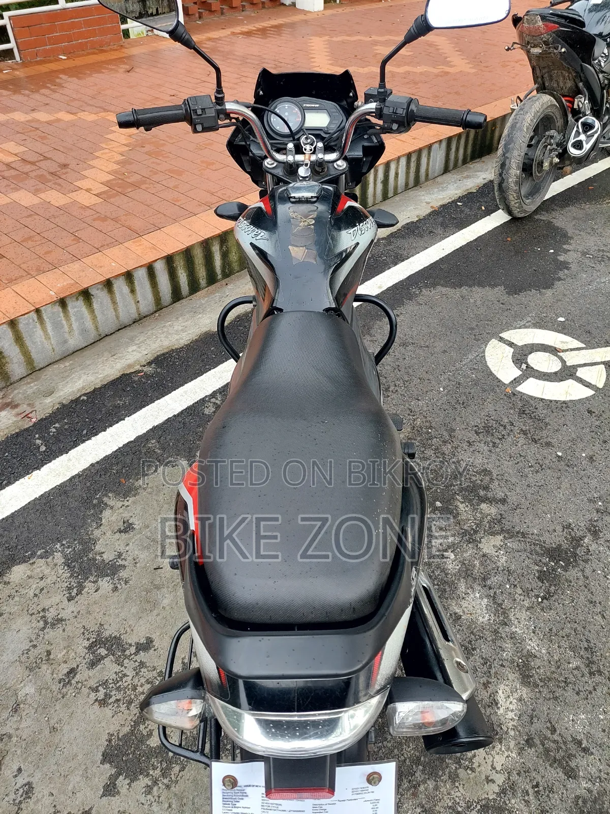 Bajaj Discover 125 2019 Black