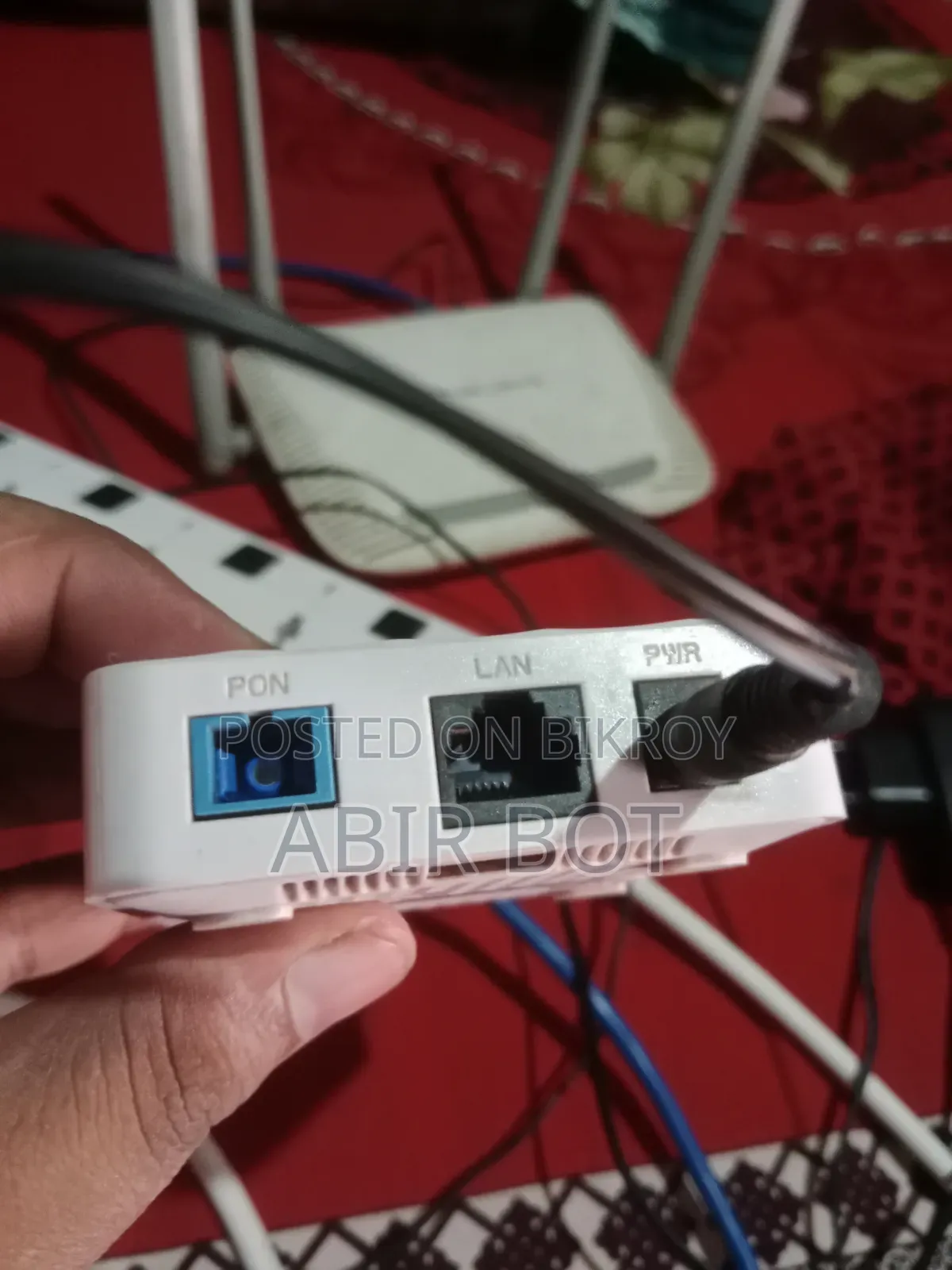 Wi-Fi রাউটার এবং Epon OnU