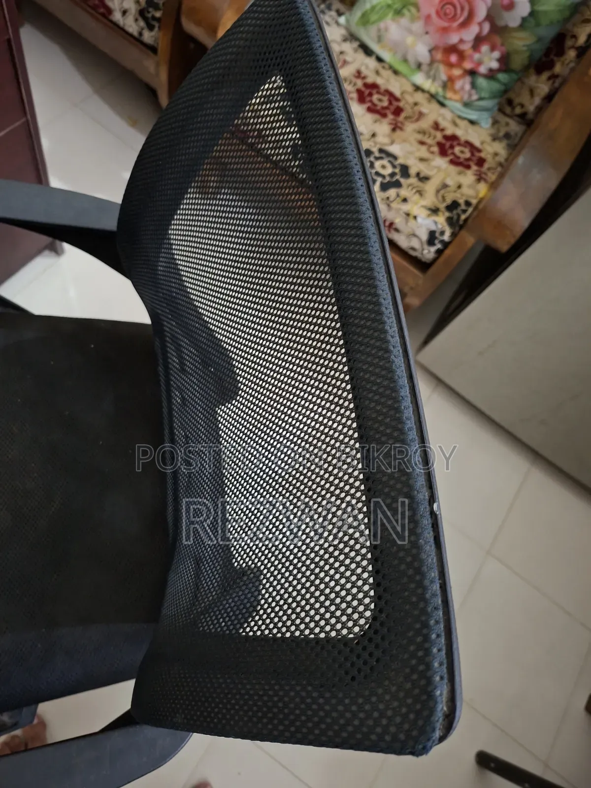 রিভলভিং এক্সিকিউটিভ চেয়ার