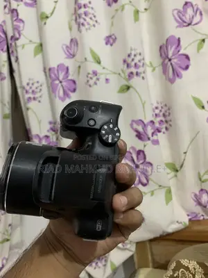 Samsung WB1100F