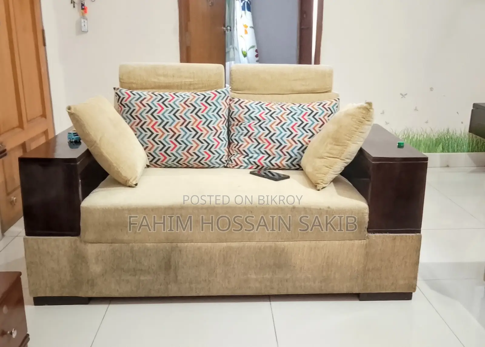 7 Seater Sofa Set (Used)