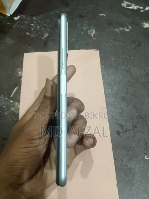 ভিভো ওয়াই১২ ৩২ জিবি হোয়াইট