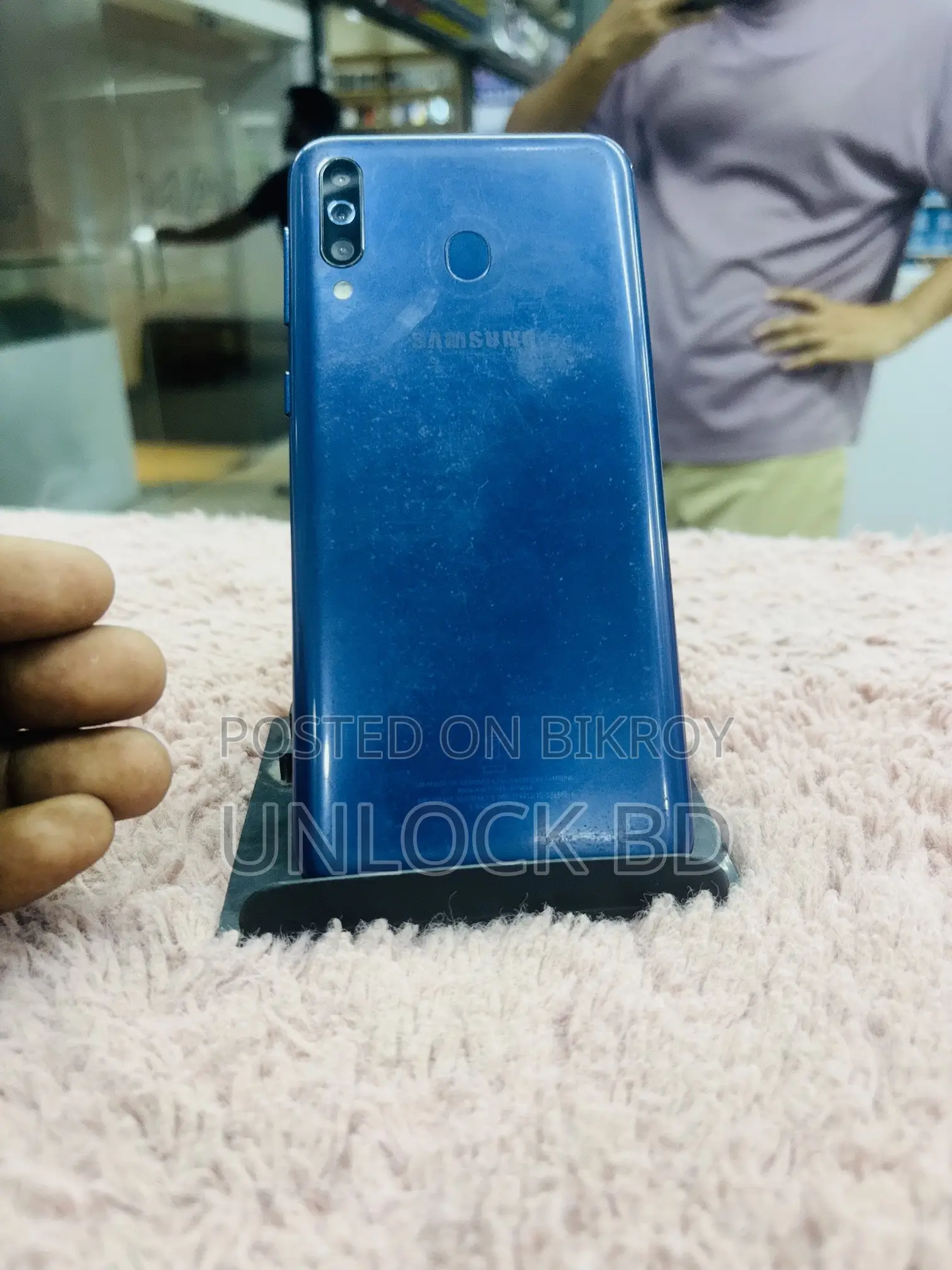 Samsung Galaxy M20 64 GB Blue