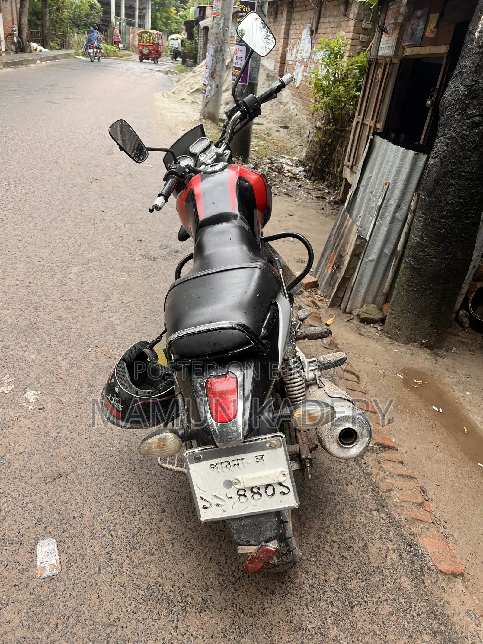 Bajaj V15 2017 Black