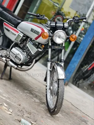 ইয়ামাহা ১৯৯৫ সিলভার