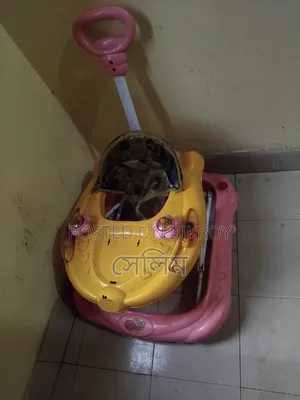 বেবি ওয়াকার