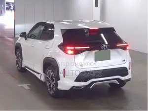 Toyota Yaris Cross 2022 Pearl