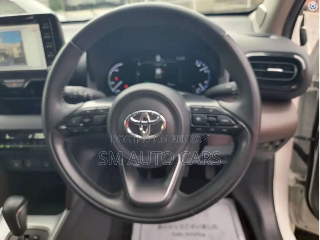 Toyota Yaris Cross 2022 Pearl