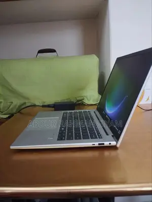 Laptop HP EliteBook 845 G11 16GB AMD Ryzen 5 SSD 512GB