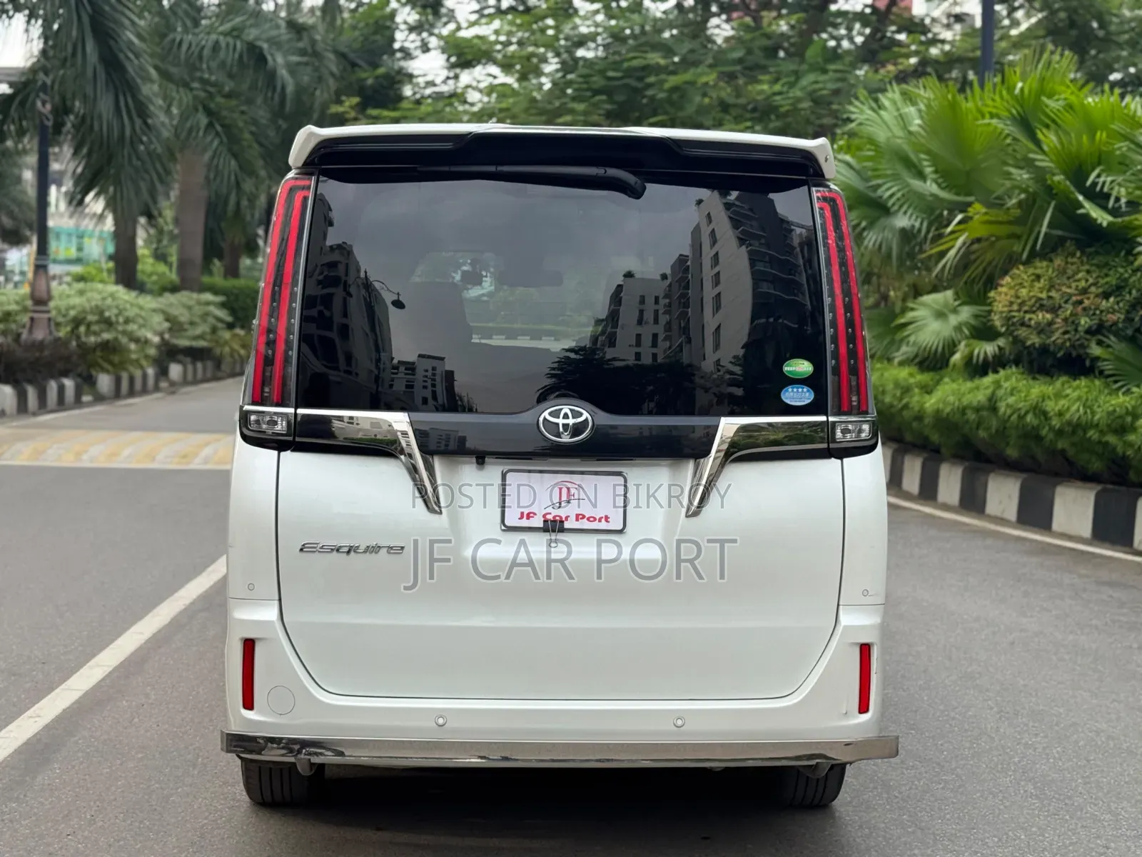 Toyota Noah 2019 Pearl