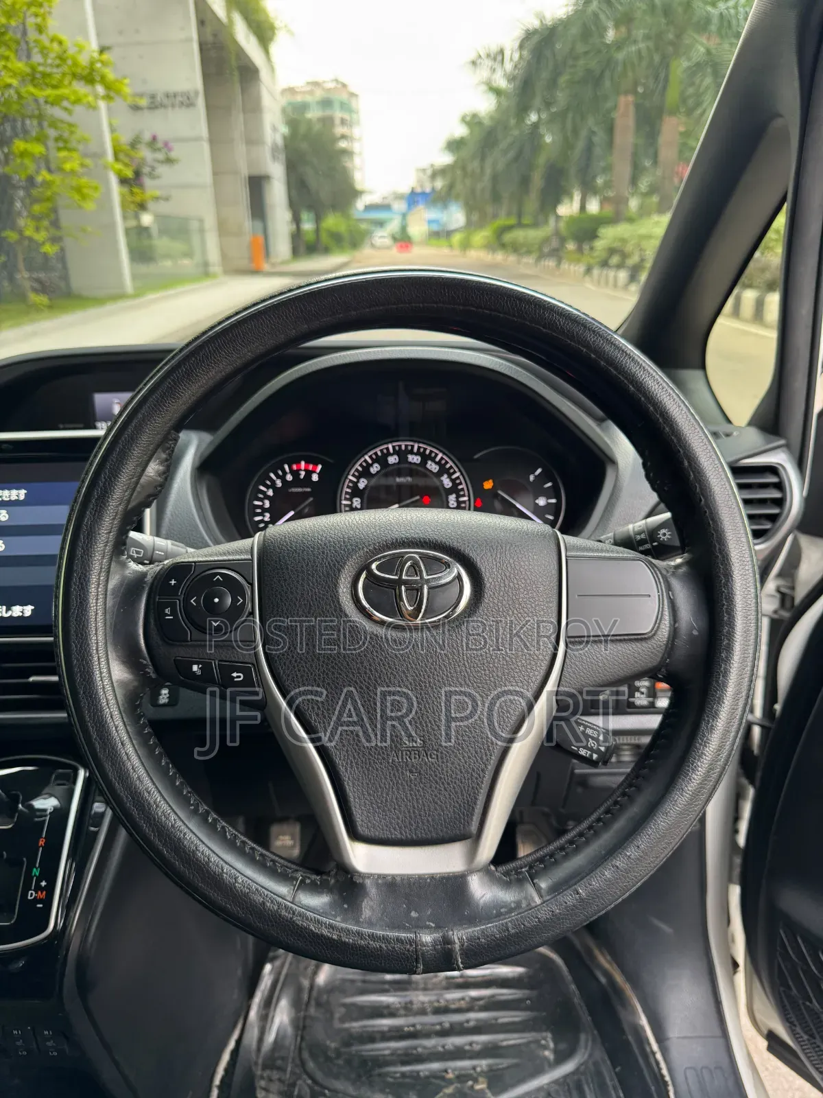 Toyota Noah 2019 Pearl
