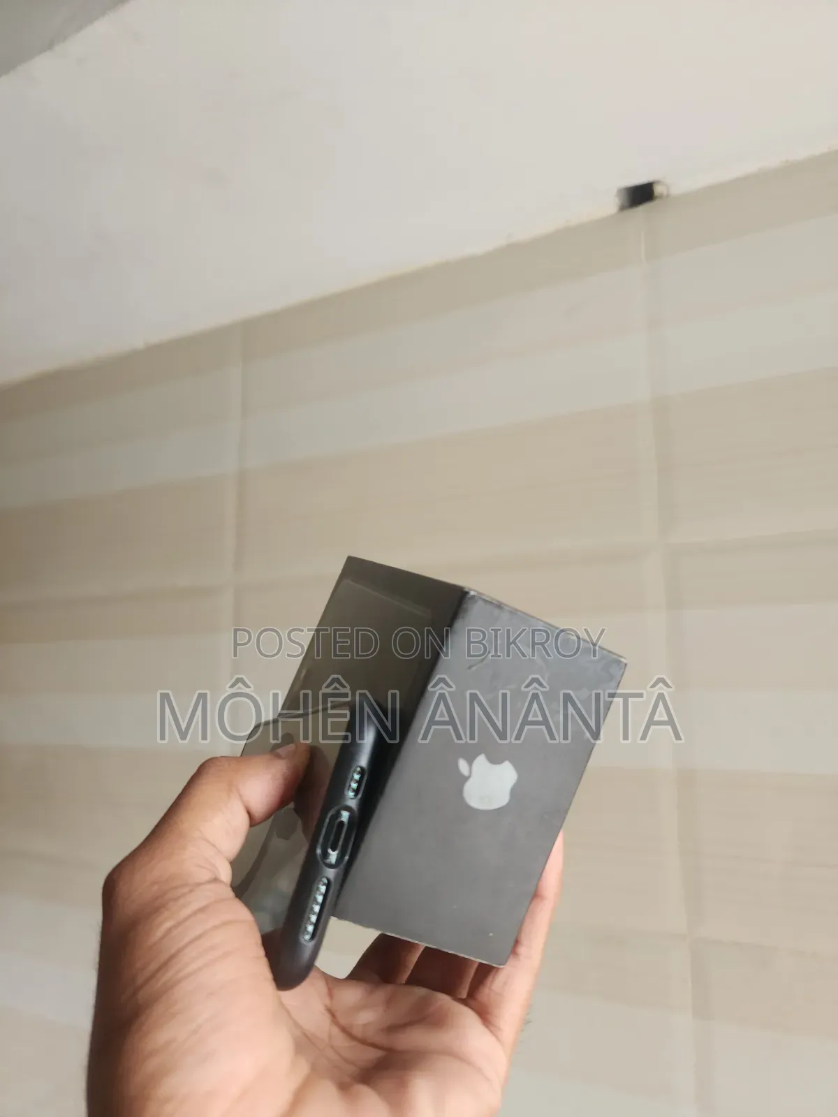 অ্যাপল আইফোন ১১ প্রো ২৫৬ জিবি