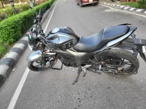 Suzuki Gixxer 2021 Silver
