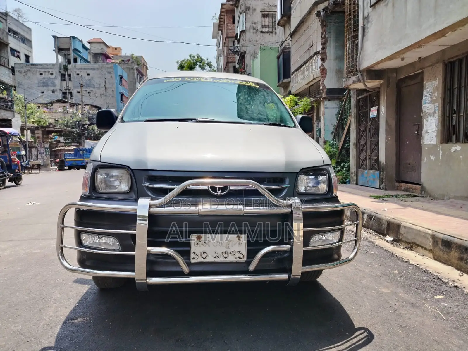 Toyota Coaster 2010