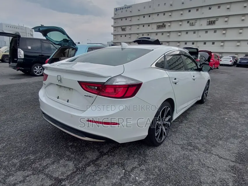 Honda Insight EX 2021 Pearl
