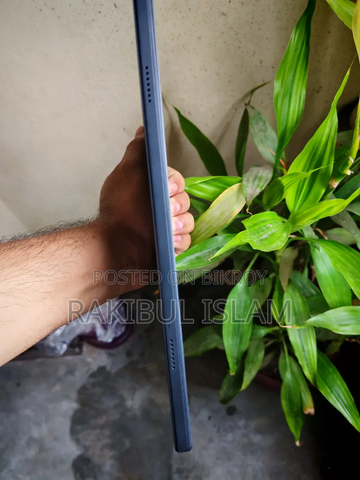 ট্যাবলেট ১ টিবি ব্ল্যাক
