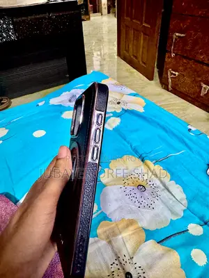 iPhone 15 Pro Max Cover